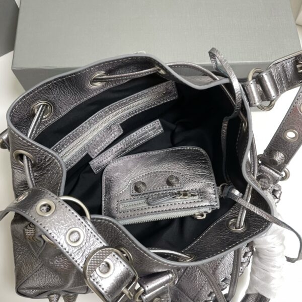 Balenciaga Le Cagole Large Bucket Bag - Gray 12924 - Image 2