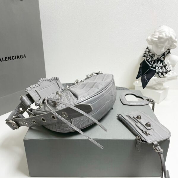 Balenciaga Le Cagole Half-Moon Small Armpit Dumpling Bag - Gray 85842 - Image 3