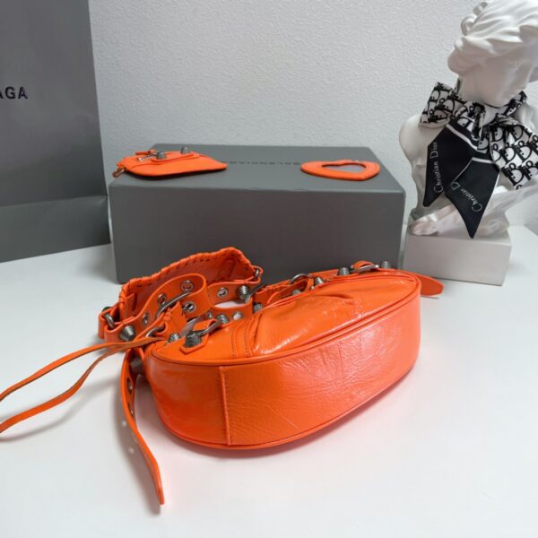 Balenciaga Le Cagole Half-Moon Large Armpit Dumpling Bag - Orange 75407 - Image 5