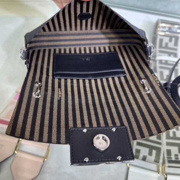 Fendi Baguette Smartphone Bag - Black 91727 - Image 2