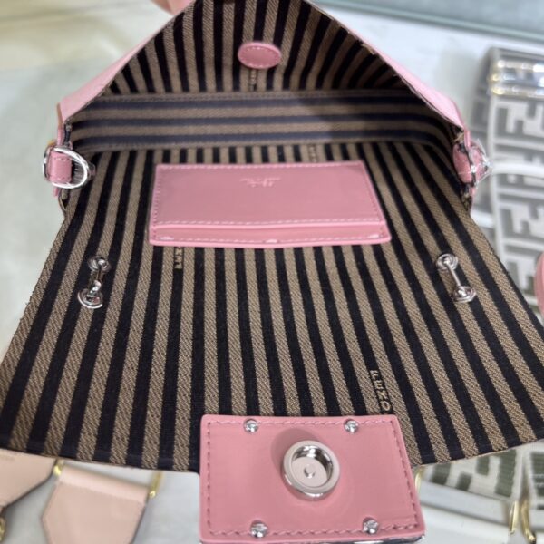 Fendi Baguette Smartphone Bag - Light Pink 29571 - Image 2