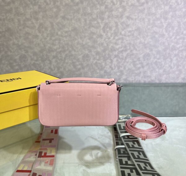 Fendi Baguette Smartphone Bag - Light Pink 29571 - Image 5