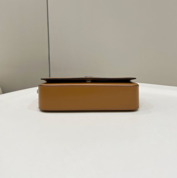 Fendi First Sight Handbag - Brown 67719 - Image 4