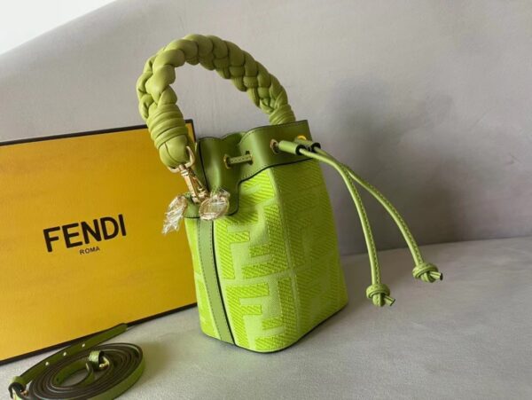 Fendi Mon Tresor Small Bucket Bag - Green 32067 - Image 2