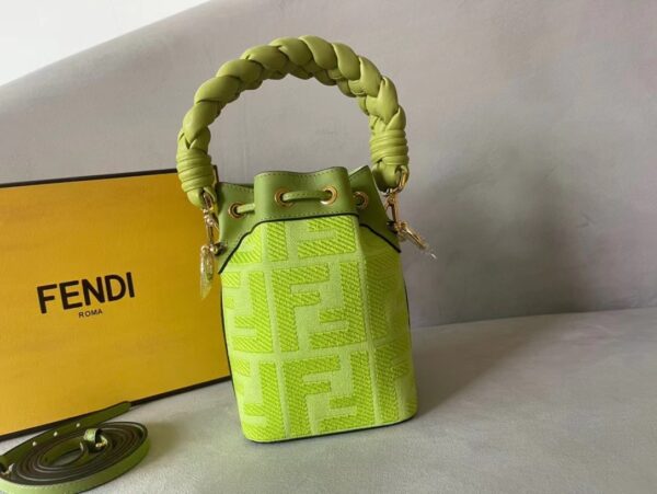 Fendi Mon Tresor Small Bucket Bag - Green 32067 - Image 3