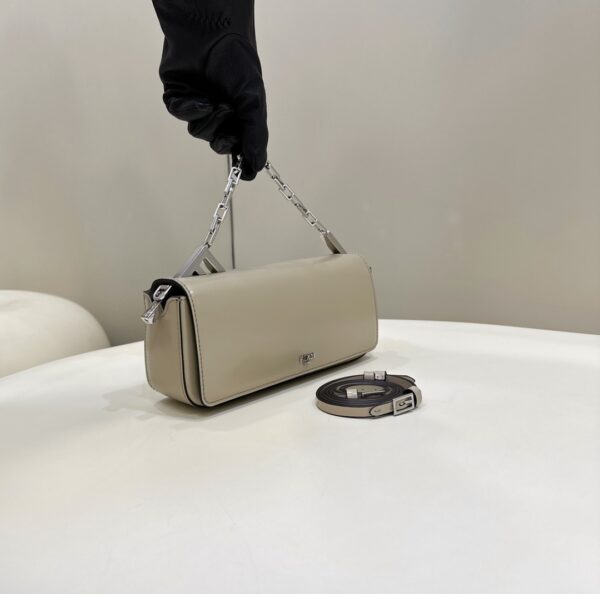 Fendi First Sight Handbag - Cream 88223 - Image 4