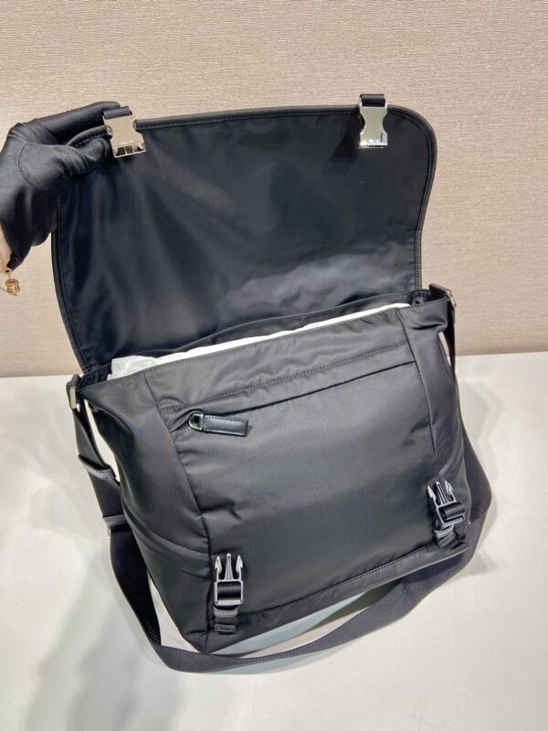 Prada Flap And Snap Messenger Bag - Black 11991 - Image 3