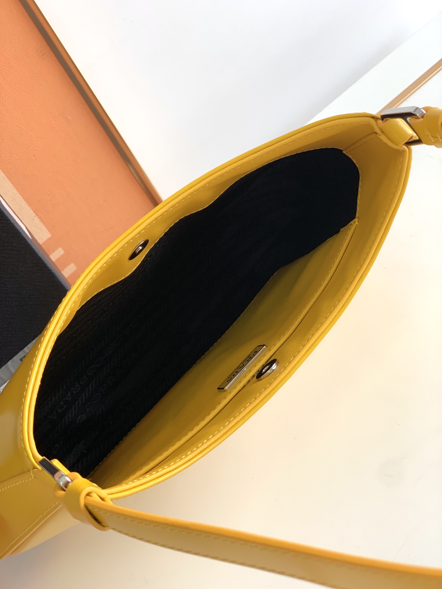 Prada Hobo Underarm Bag - Yellow 14573 - Image 2