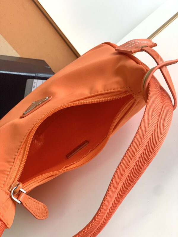 Prada Hobo Kendou's Shoulder Bags - Orange 22569 - Image 2