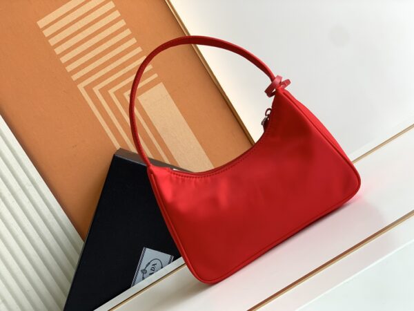 Prada Hobo Kendou's Shoulder Bags - Red 10365 - Image 5