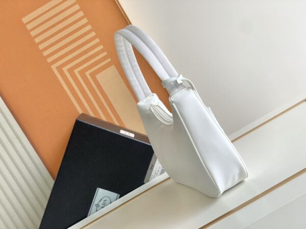 Prada Hobo Kendou's Shoulder Bags - White 39701 - Image 5