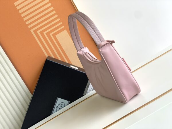 Prada Hobo Kendou's Shoulder Bags - Light Pink 67093 - Image 5