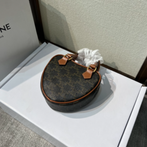 Celine New Year Capsule Series Heart-Shaped Handbag - Black 29275