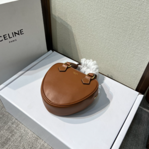 Celine New Year Capsule Series Heart-Shaped Handbag - Brown 39303