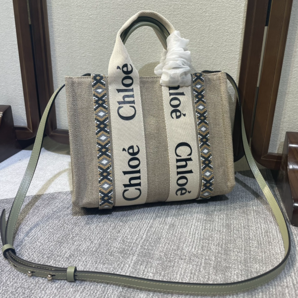 Chloe Woody Diamond Embroidered Medium Tote Bag 93127