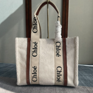 Chloe Lamb Wool Woody Medium Tote Bag - Brown 42028