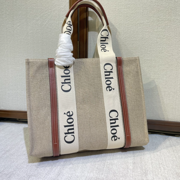Chloe Woody Medium Shoulder Strap Tote Bag - Brown 21025