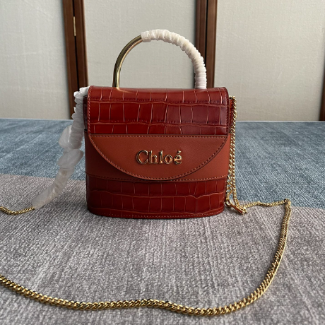 Chloe Small Aby Lock Crocodile Handbag - Red 11140