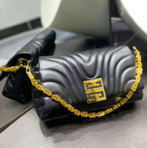 Givenchy 4g Soft Small Handbag - Black 16055