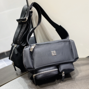 Givenchy Zipper Opening Crossbody Bag - Black 11889
