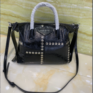 Givenchy Hua Dan Antigona Handbag - Black 22525