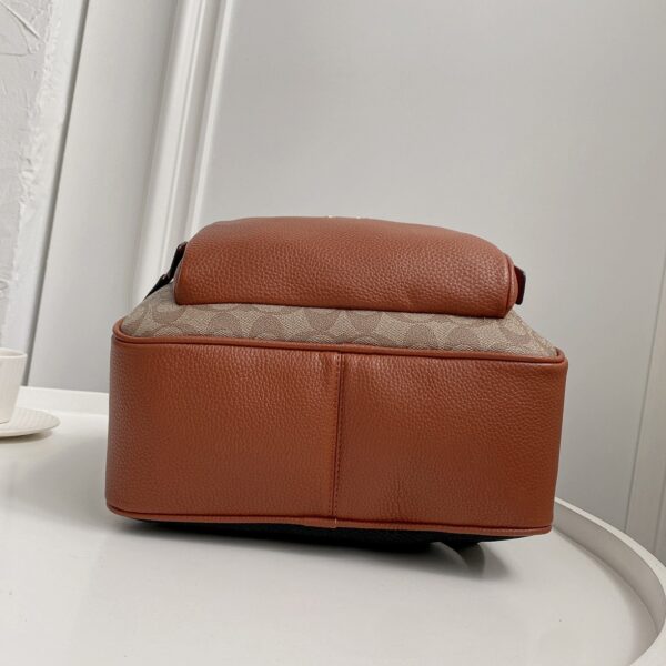 Coach Court Medium Women's Backpack - Brown 71768 - Image 3