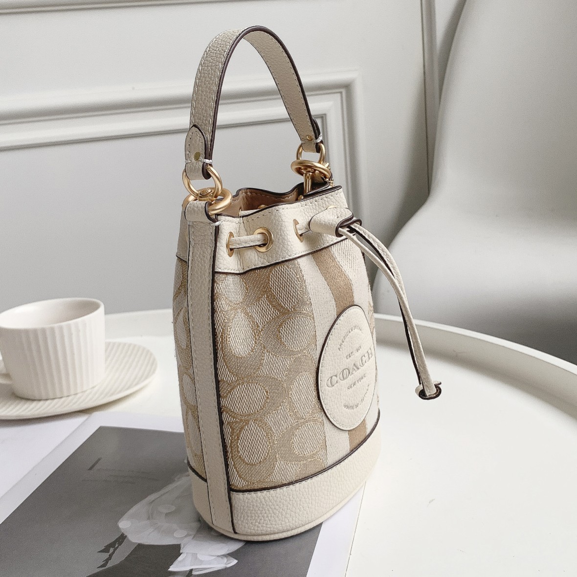 Coach Mini Macaron Color Bucket Bag - White 97433 - Image 5
