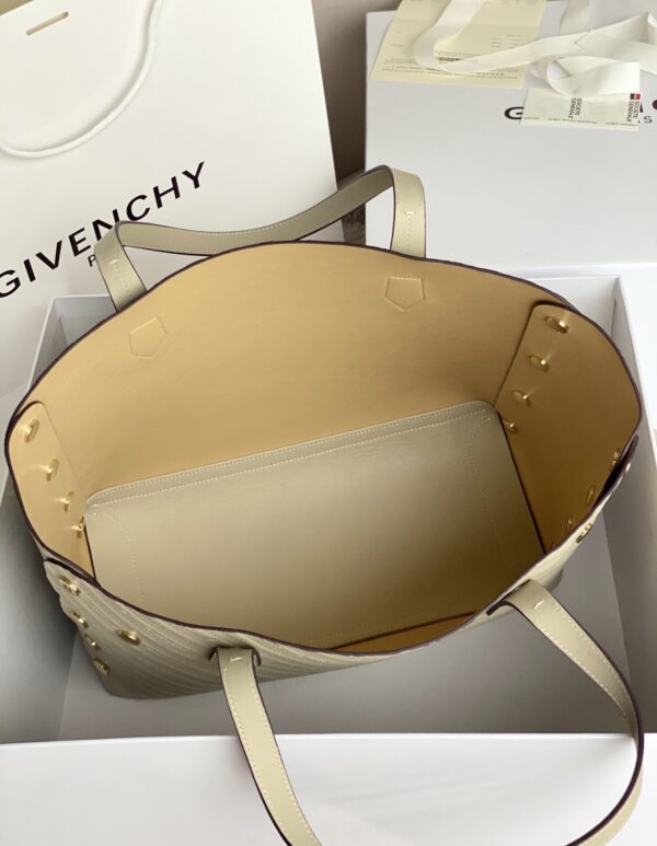 Givenchy Bond Embossed Calf Tote Bag - Skin 99377 - Image 3