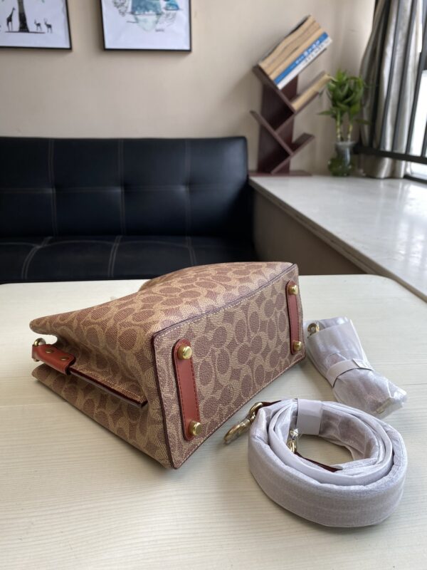 Coach Willow Bucket Small Bucket Bag - Maroon 86511 - Image 3