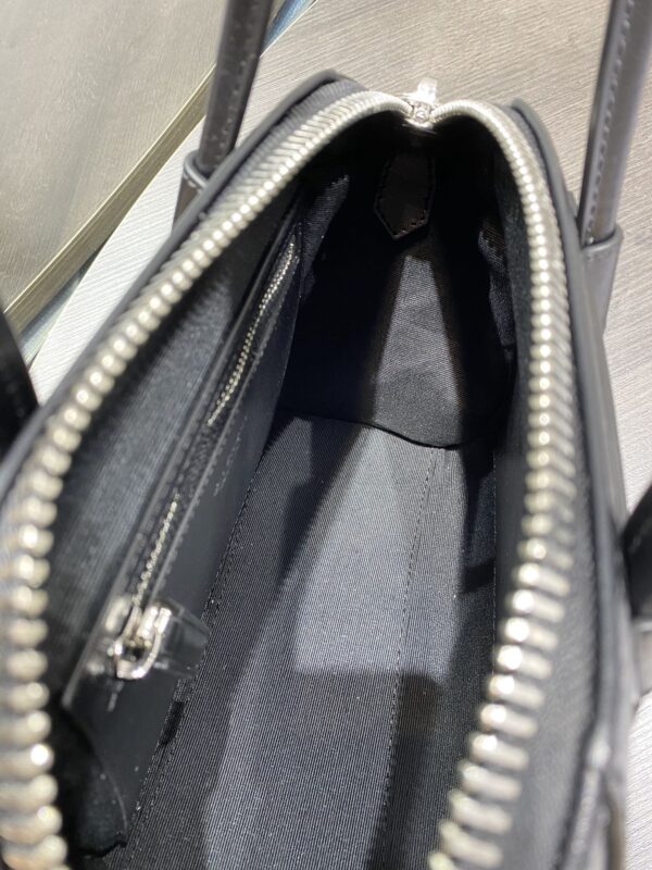 Givenchy Antigona Handbag - Black 77843 - Image 2