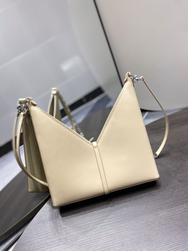 Givenchy Cut-out Chain Small Handbag - Cream 14534 - Image 4