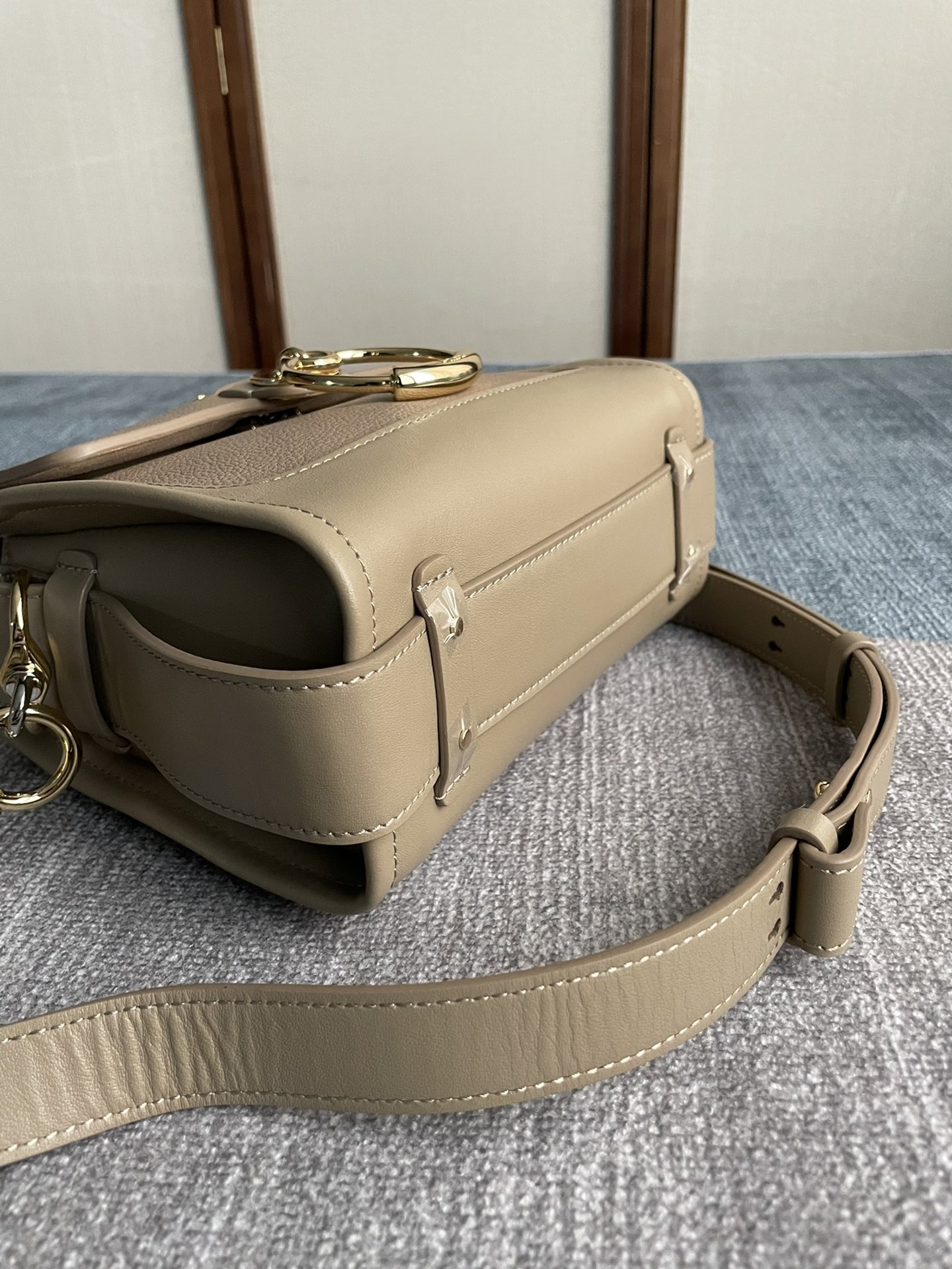 Chloe Tess Day Small Size Handbag - Elephant Gray 21684 - Image 4