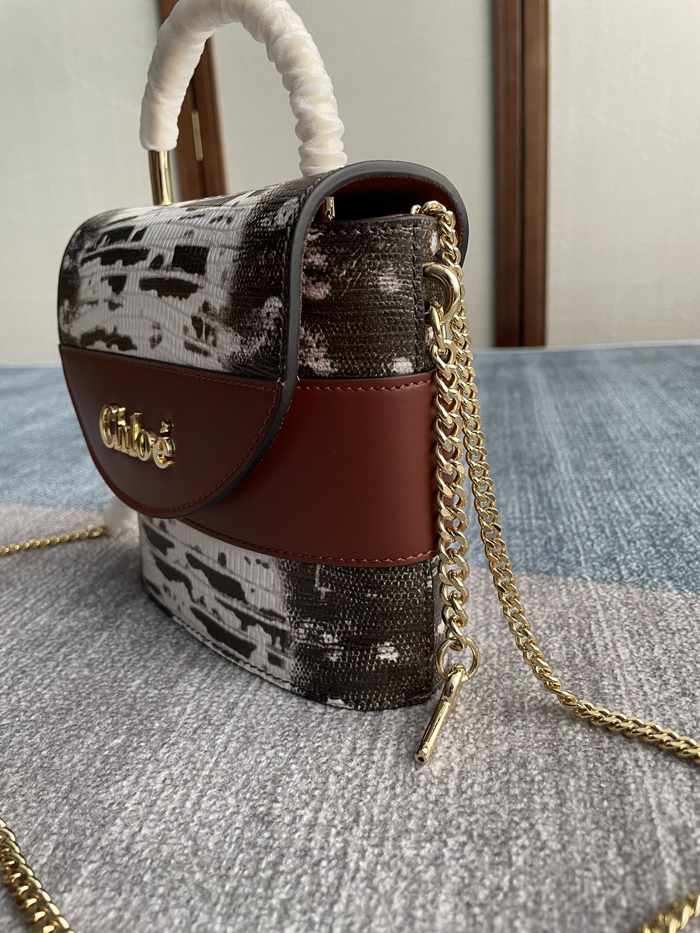 Chloe Small Aby Lock Handbag 19030 - Image 5