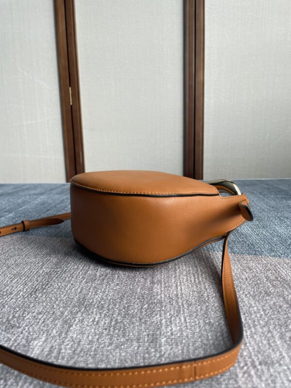 Chloe Kiss Series Handbag - Brown 50573 - Image 4