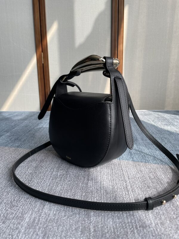 Chloe Kiss Series Handbag - Black 77009 - Image 5