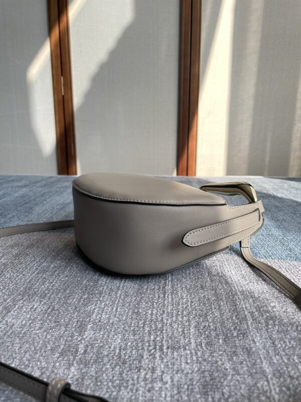 Chloe Kiss Series Handbag - Gray 46956 - Image 3
