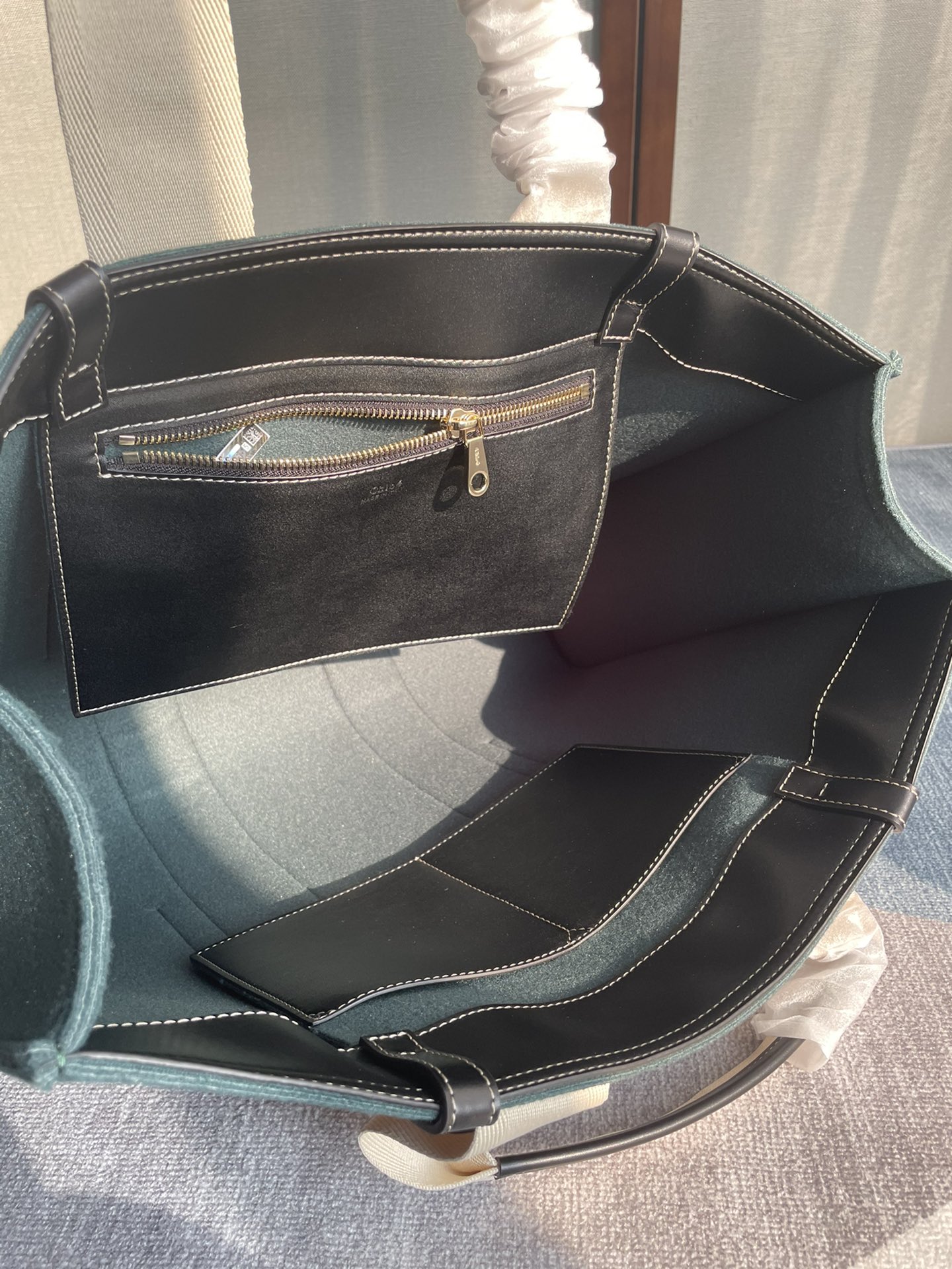 Chloe Woody Large Tote Bag - Black 39094 - Image 2