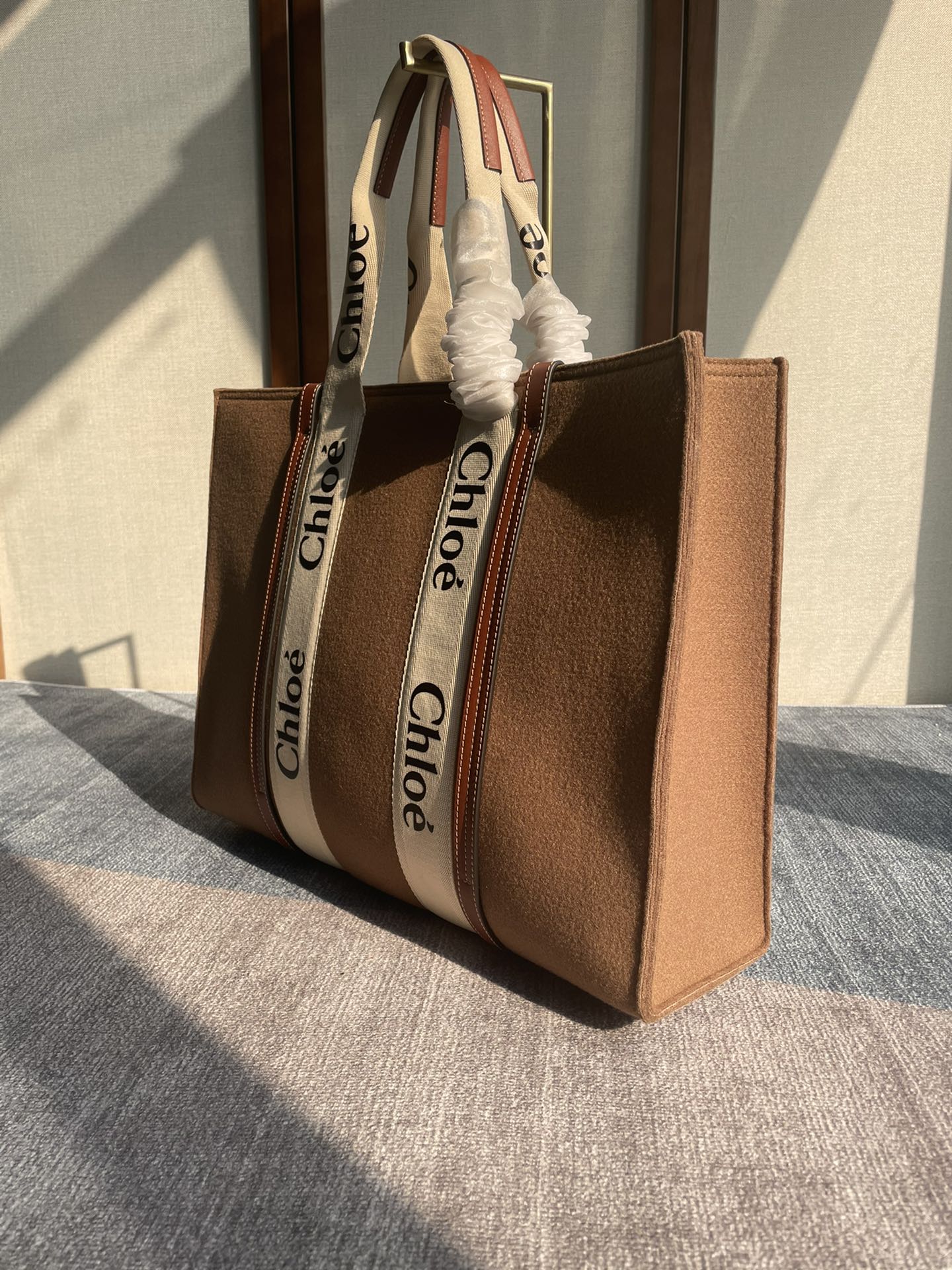 Chloe Woody Large Tote Bag - Brown 36147 - Image 5