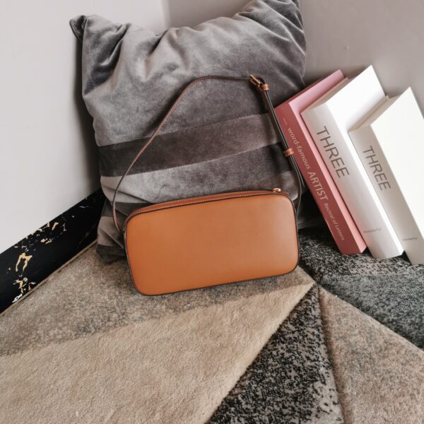 Celine Armpit Shoulder Bag - Brown 21322 - Image 5