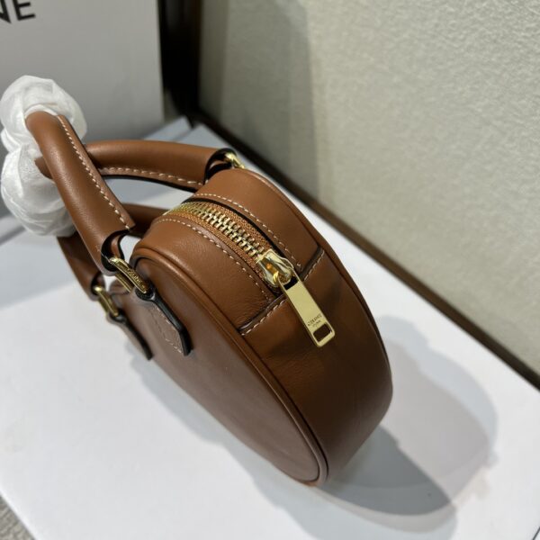 Celine New Year Capsule Series Heart-Shaped Handbag - Brown 39303 - Image 4