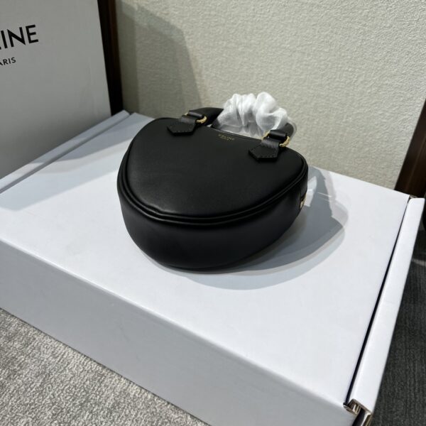 Celine New Year Capsule Series Heart-Shaped Handbag - Black 63426 - Image 5