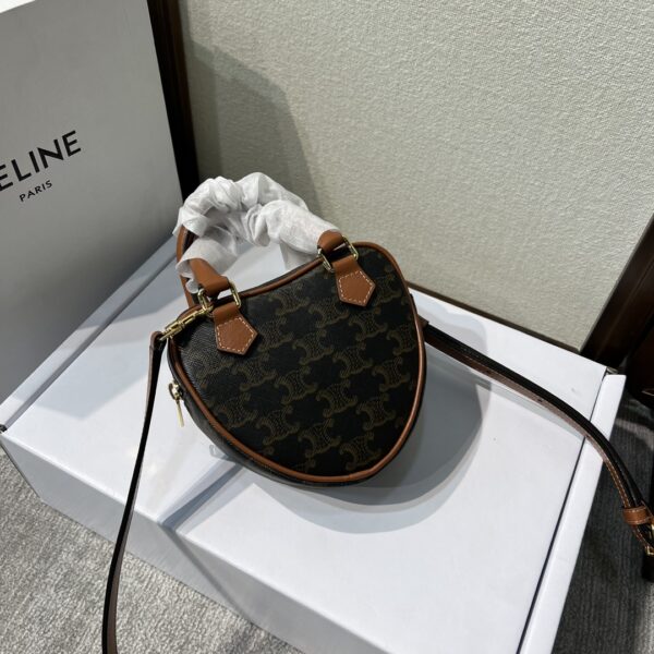 Celine New Year Capsule Series Heart-Shaped Handbag - Black 29275 - Image 5