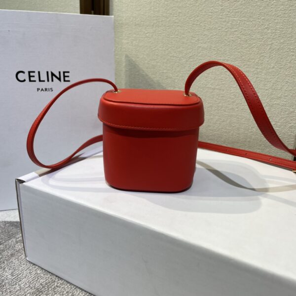 Celine Boxtriomphe Three-dimensional Small Bucket Bag - Red 91179 - Image 4