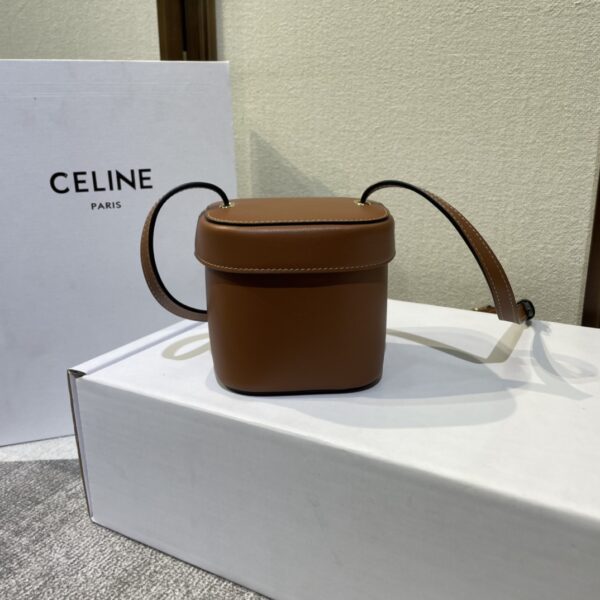 Celine Boxtriomphe Three-dimensional Small Bucket Bag - Brown 32318 - Image 4