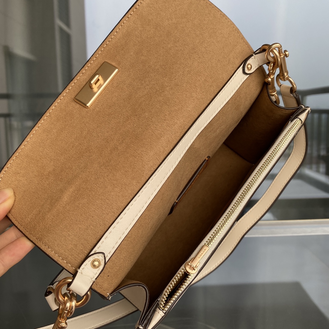 Coach Brynn Armpit Bag - White 68856 - Image 2