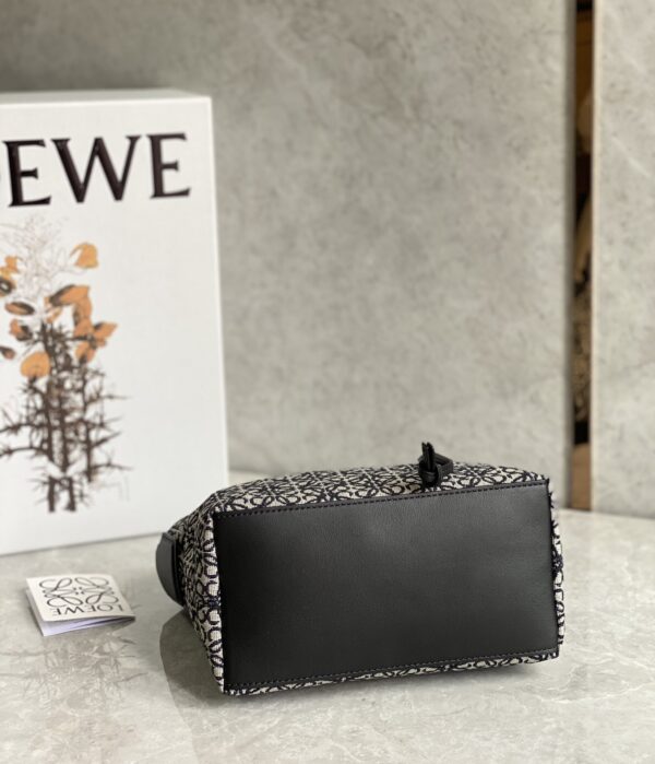 Celine Cubi Embroidered Lunch Small Bag - Black 72800 - Image 3