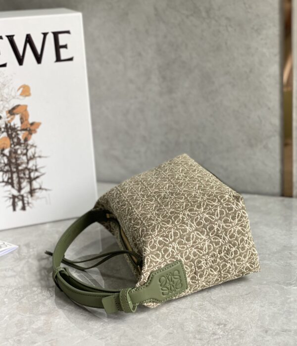 Celine Cubi Embroidered Lunch Small Bag - Cream 56857 - Image 3