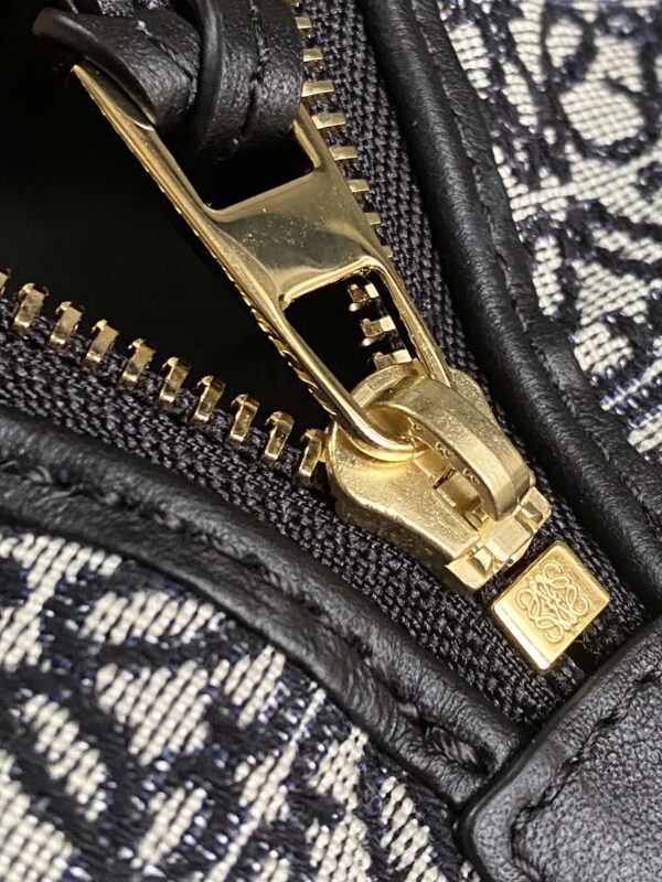 Celine Cubi Embroidered Lunch Medium Bag - Black 74983 - Image 2