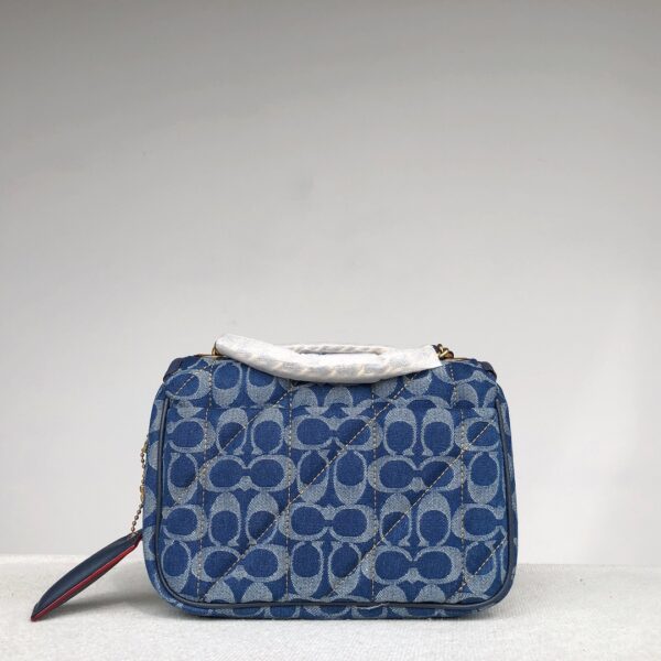 Coach Quilted Pillow Madison Shoulder Bag - Blue 51176 - Image 2