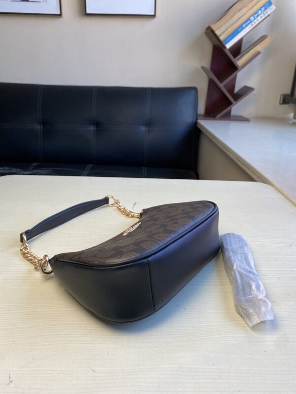 Coach Teri Armpit Bag - Black 94405 - Image 4